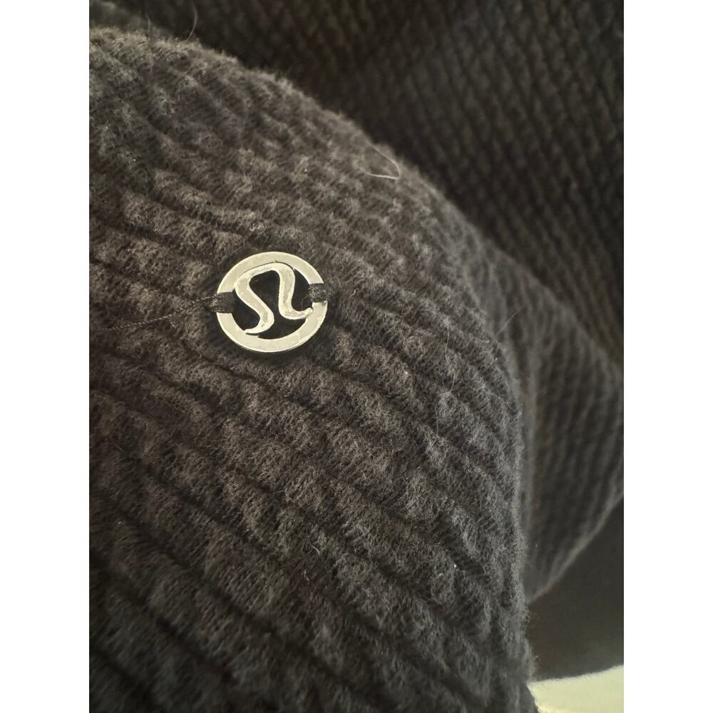 lululemon black on repeat women's jacket size 8 ribbed texture - Picture 4 of 6